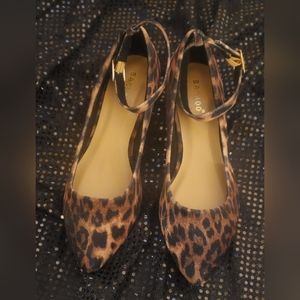 Faux Leopard Print Flats